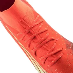 PUMA Ultra Pro MG Fearless - Rot/Grün/Schwarz -HEXA KLEIDUNG SHOP 70761dc87ff1