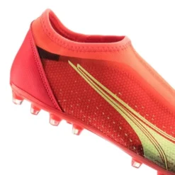 PUMA Ultra Match + Laceless MG Fearless - Rot/Grün/Schwarz Kinder -HEXA KLEIDUNG SHOP a3a62f70f72a