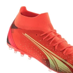 PUMA Ultra Pro MG Fearless - Rot/Grün/Schwarz -HEXA KLEIDUNG SHOP f4442c769afd